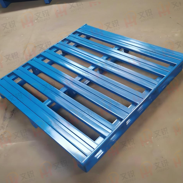 Half-Deck 4-Way Fork Entry Metal Pallet